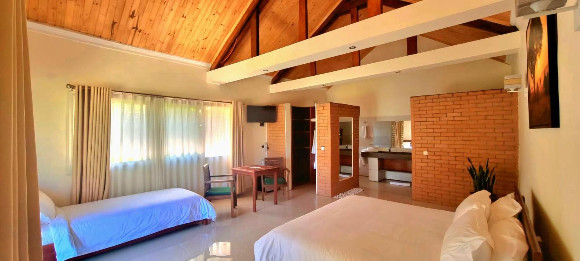 Mahafaly Hotel & Resort Antsirabe Exteriör bild